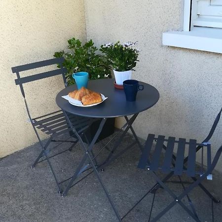 Besancon Appartement T2 Sur Cour Interieure Proximite Gare Екстериор снимка